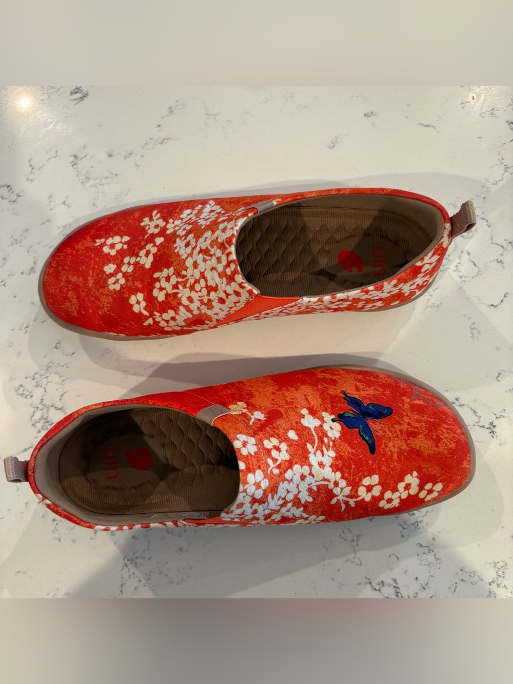 UIN Blossom Floral Art Slip On Loafers Orange Sakura Butterfly Sneakers Size 9